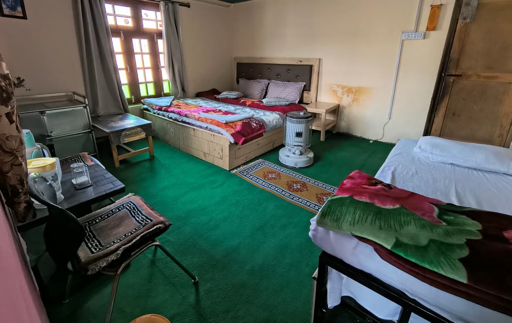 Traditional dining experience